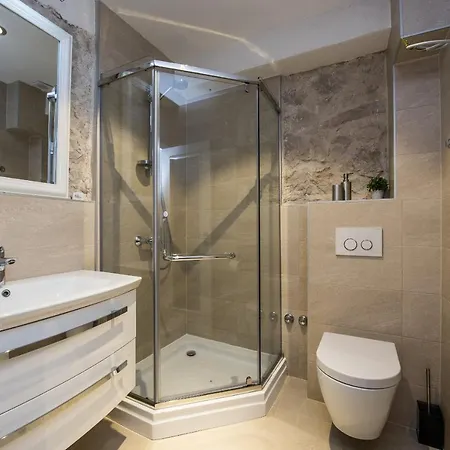 Vakantiehuis Poolincluded - Villa Zvonko Podlug