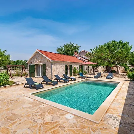 Poolincluded - Villa Zvonko *